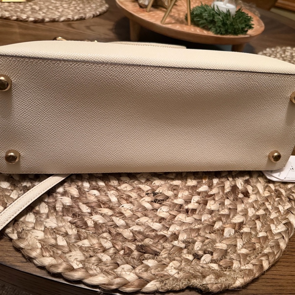 Coach Cream Satchel Bag - Picture 5 of 8